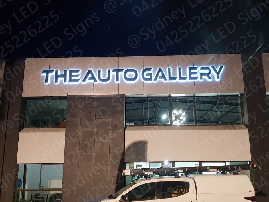 sydney-led-signs-illuminated-backlit-led-big-letter-sign-for-auto-gallery-night_3