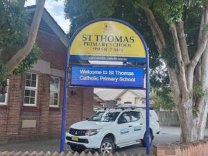 sydney_led_signs_outdoor_led_sign_display_for_catholic_school